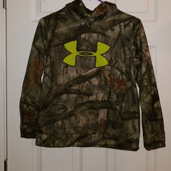 under armour sweatshirt youth